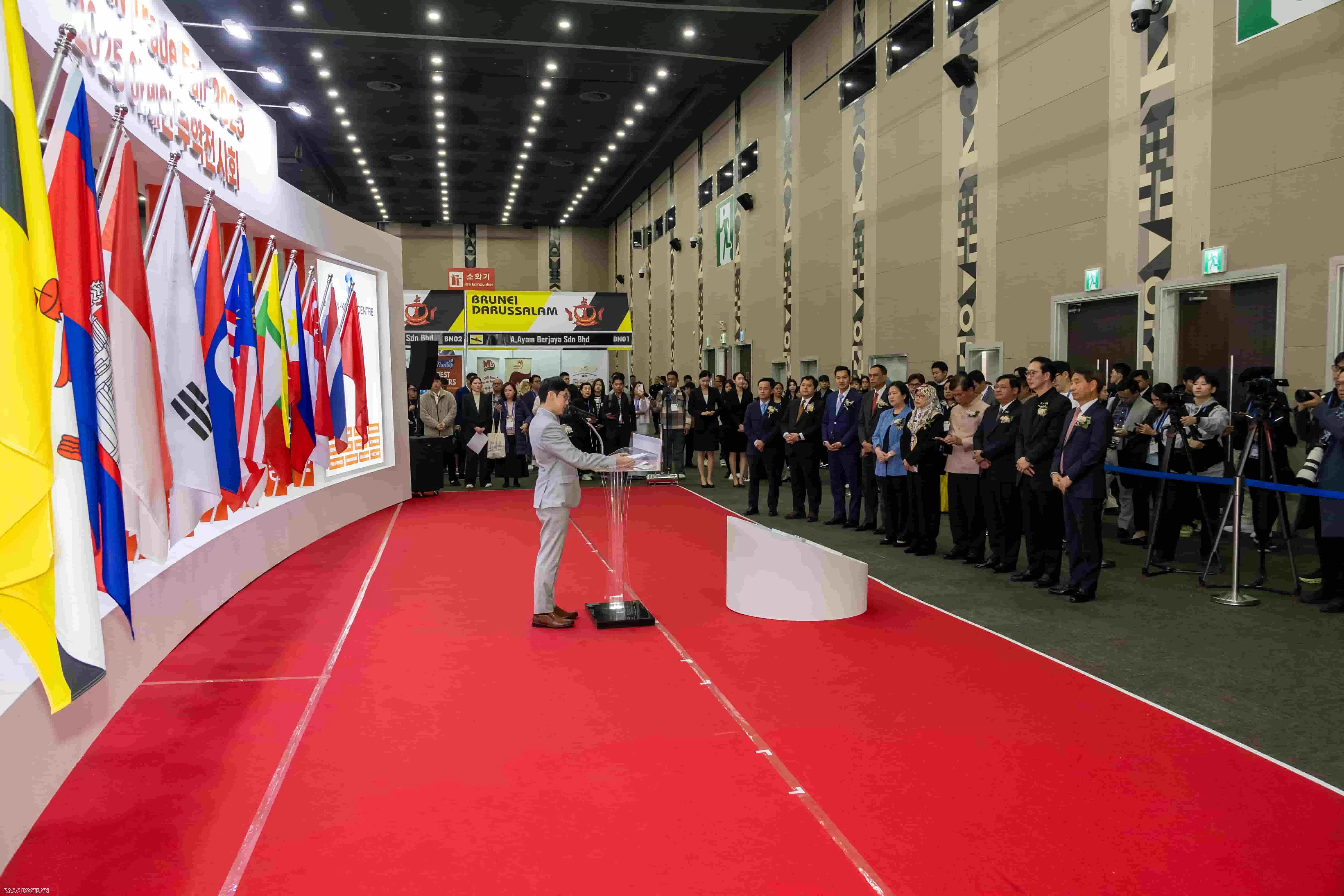 ASEAN Trade Fair 2025 in RoK: Boosting F&B Connectivity, a 'Gateway' for Vietnamese Enterprises