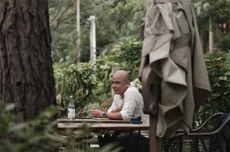 A moment of relaxation at the Valley of Compassion for Hà Huy Thanh (Photographer: Lukas Vrtilek và Photo Credit: Disa). A moment of relaxation at the Valley of Compassion for Hà Huy Thanh (Photographer: Lukas Vrtilek và Photo Credit: Disa).