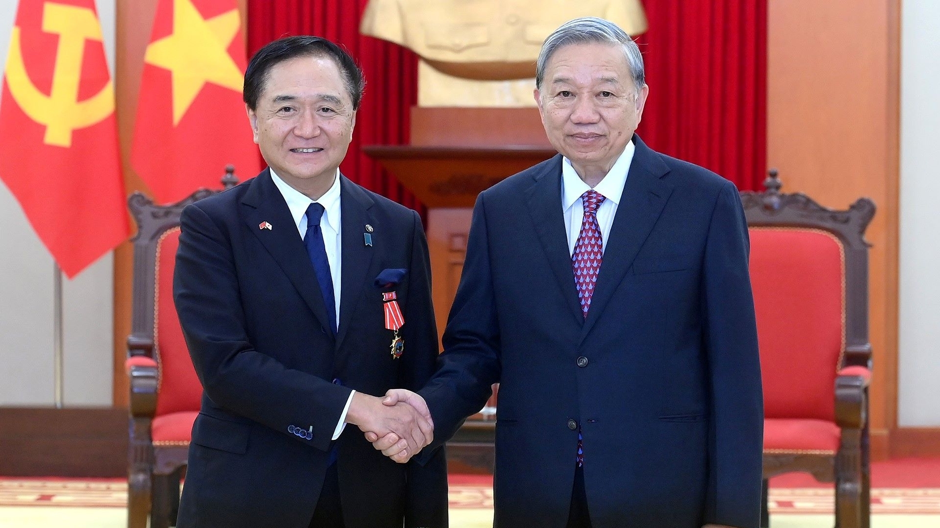 General Secretary To Lam receives Kanagawa Governor Kuroiwa Yuji