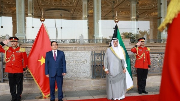 Welcome ceremony held for Prime Minister Pham Minh Chinh in Kuwait