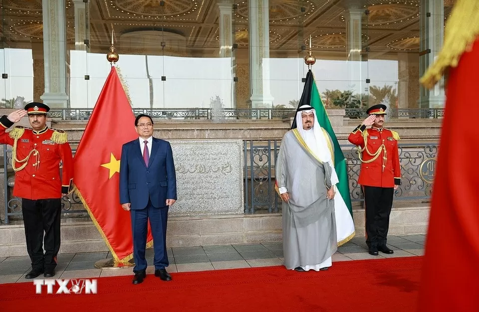 Welcome ceremony held for Prime Minister Pham Minh Chinh in Kuwait