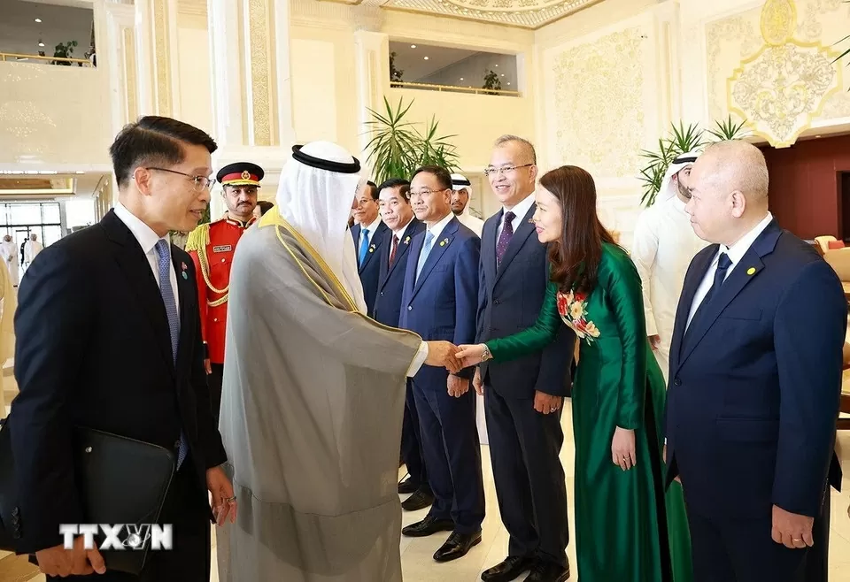 Welcome ceremony held for Prime Minister Pham Minh Chinh in Kuwait