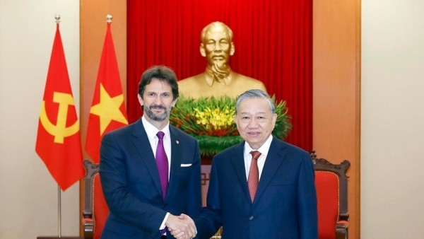 General Secretary To Lam welcomes Slovak Deputy Prime Minister