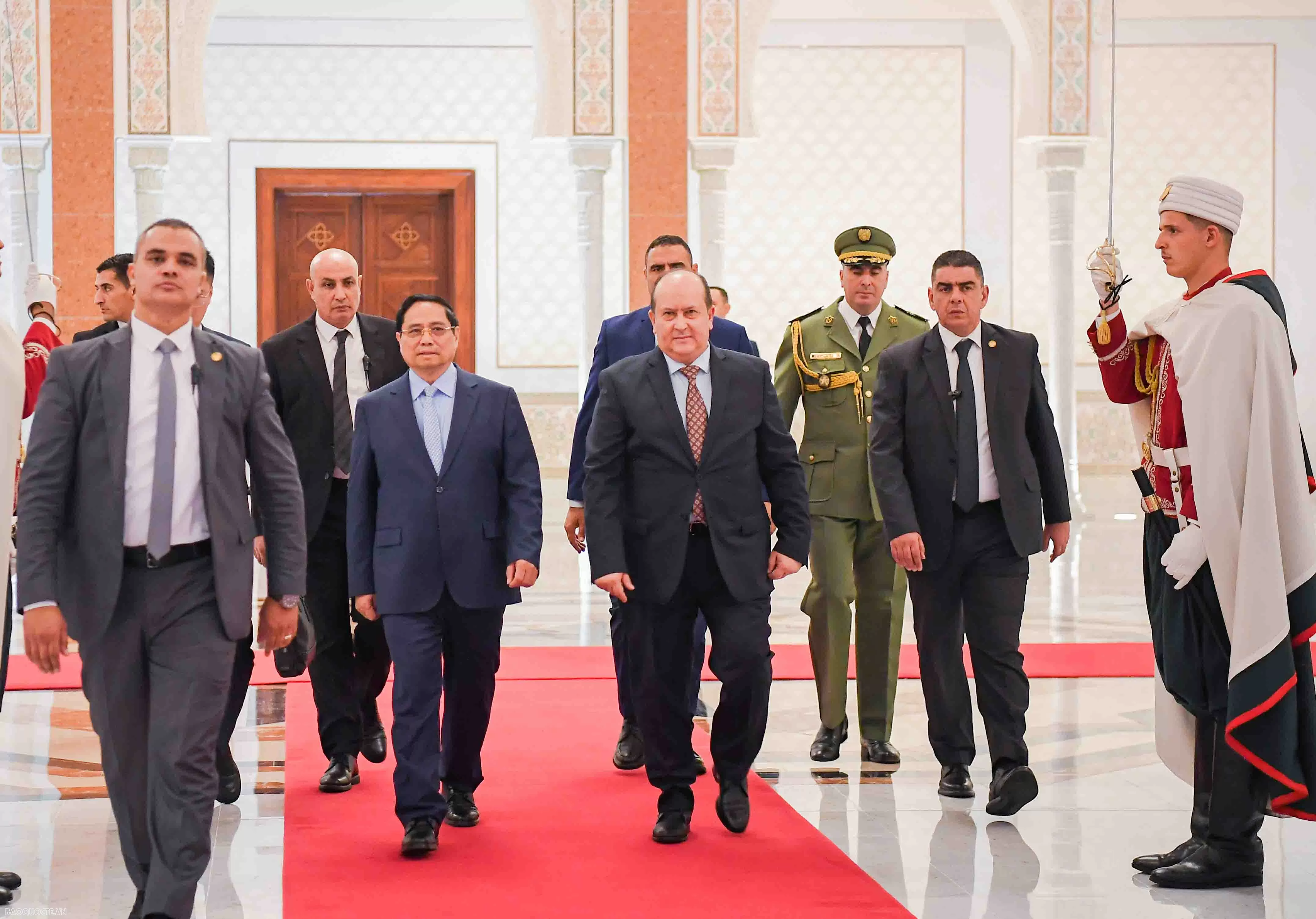 Welcome ceremony held for Prime Minister Pham Minh Chinh and spouse in Algeria Welcome ceremony held for Prime Minister Pham Minh Chinh and spouse in Algeria