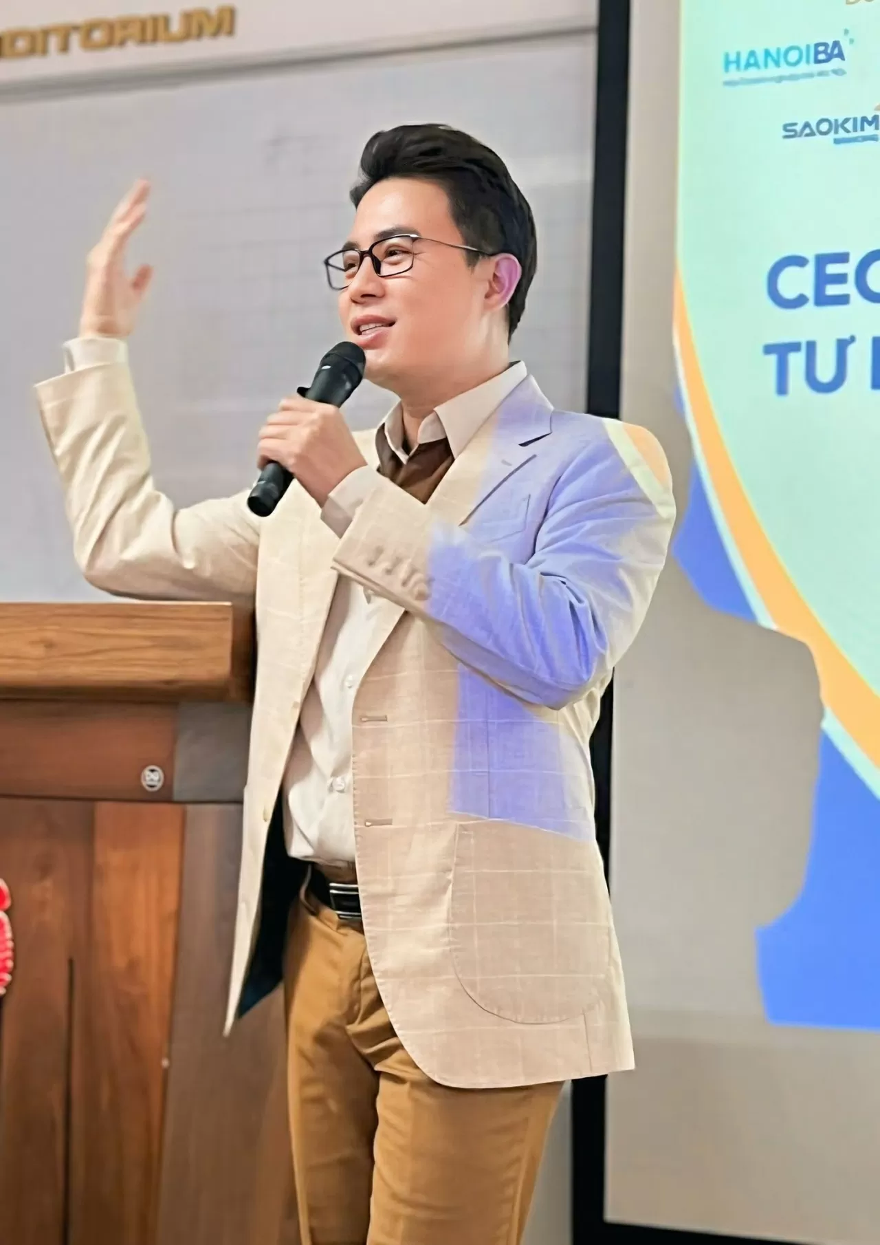 Dr. Trinh Le Anh: Teachers must ignite the flame to shape individuals who will master the future Dr. Trinh Le Anh: Teachers must ignite the flame to shape individuals who will master the future