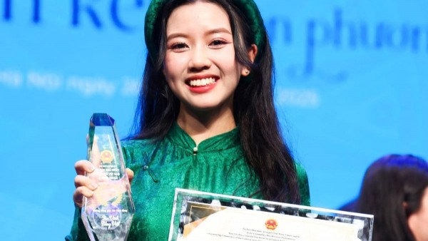 Vietnamese Language Ambassador Le Nguyen Luu An: Continuing the journey of spreading the mother tongue