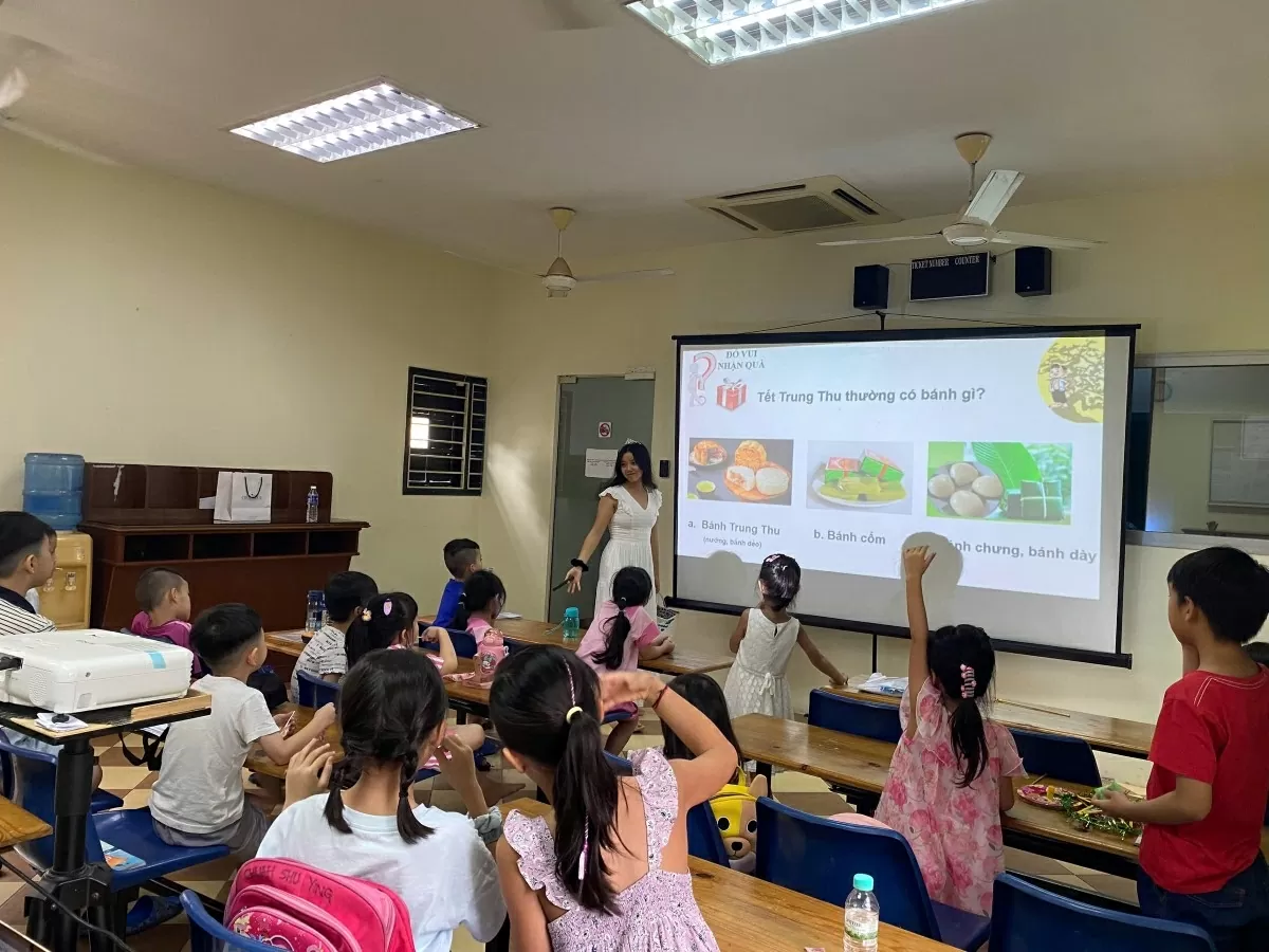 Vietnamese Language Ambassador Le Nguyen Luu An: Continuing the journey of spreading the mother tongue