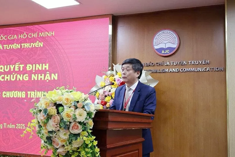 The Academy of Journalism and Communication receives quality accreditation for 12 training programs