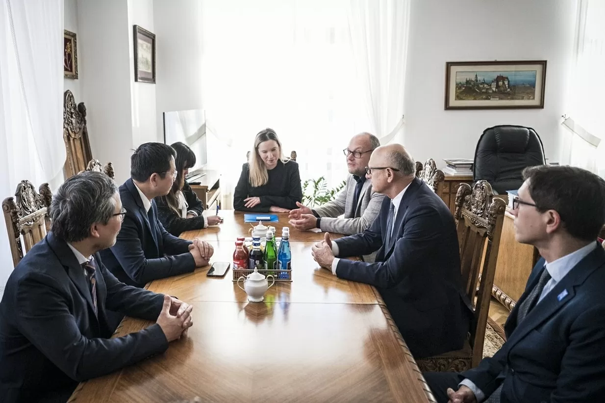 Vietnam acknowledges the significant contributions of late architect Kazimierz Kwiatkowski Vietnam acknowledges the significant contributions of late architect Kazimierz Kwiatkowski