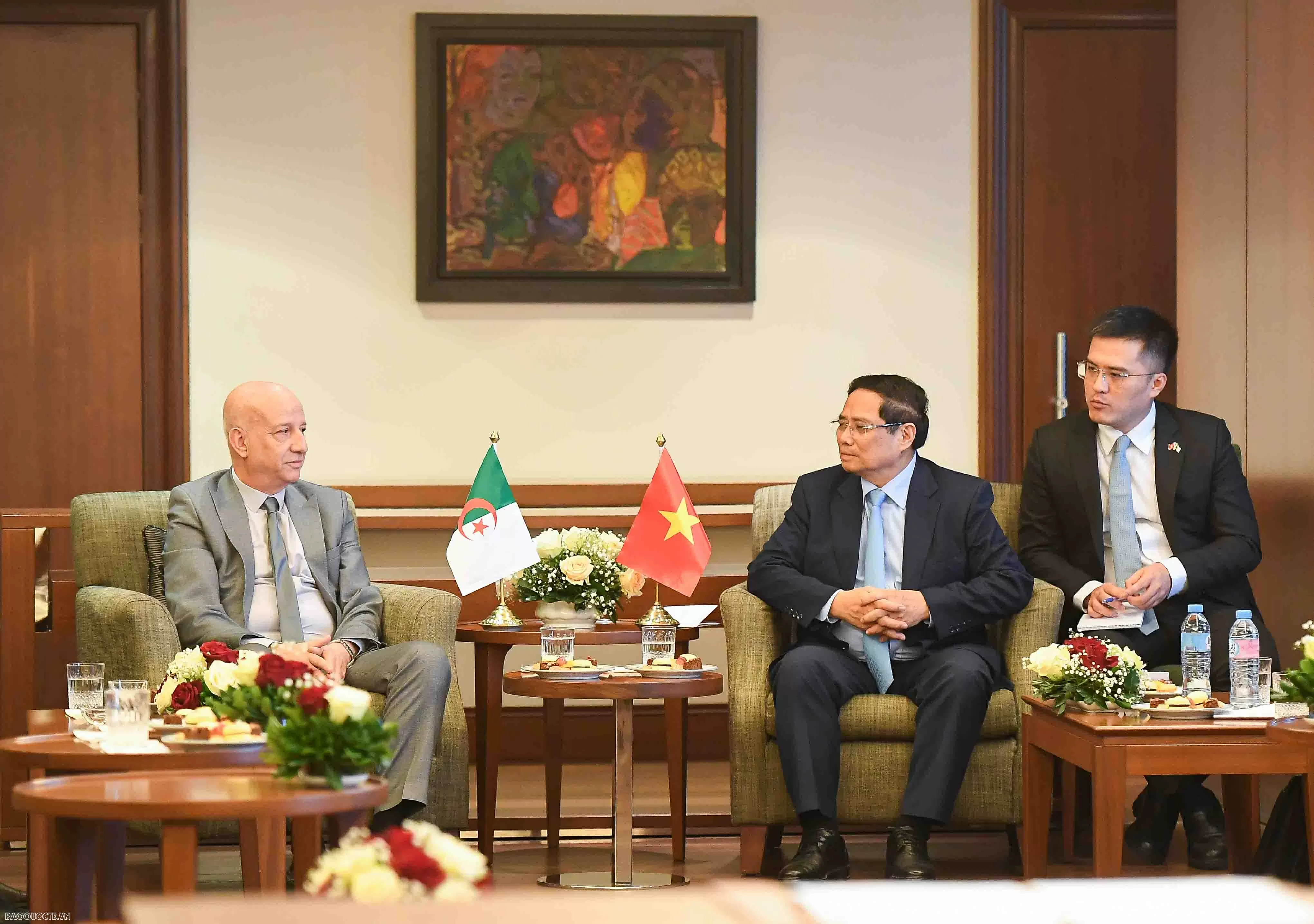 Prime Minister recevies Secretary-General of Algeria’s National Liberation Front