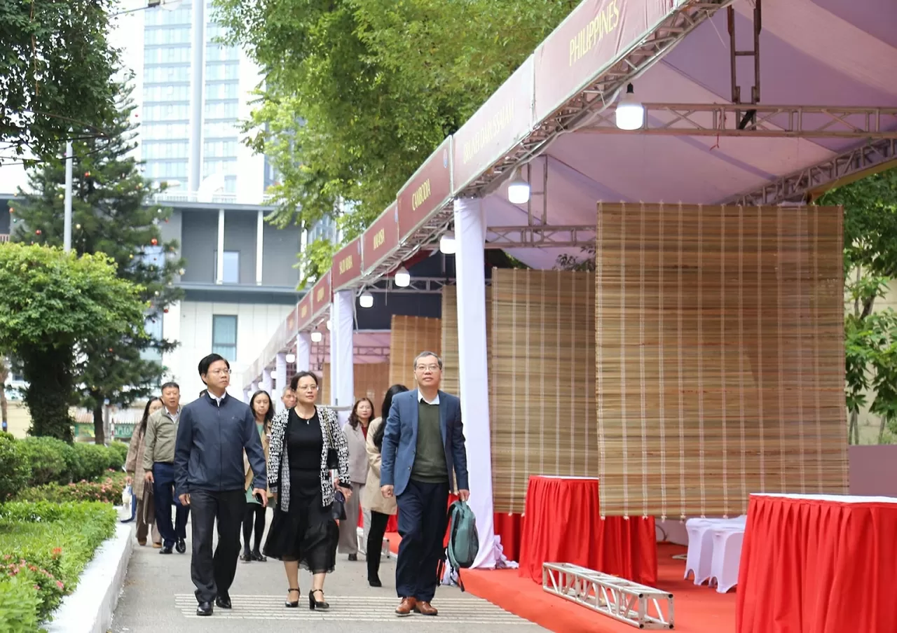 Deputy FM Ngo Le Van inspects and finalizes preparations for the International Culinary Culture Festival 2025