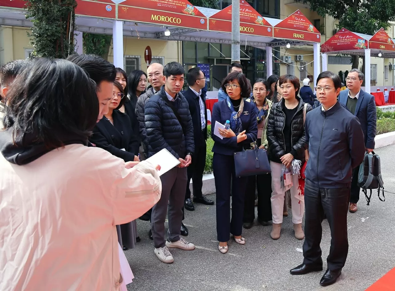 Deputy FM Ngo Le Van inspects and finalizes preparations for the International Culinary Culture Festival 2025