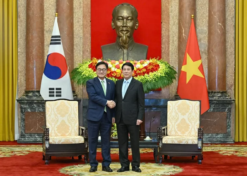 President Luong Cuong receives RoK National Assembly Speaker Woo Won Shik President Luong Cuong receives RoK National Assembly Speaker Woo Won Shik