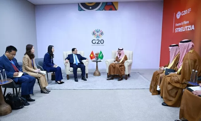 PM Pham Minh Chinh receives Saudi Arabian Minister of Foreign Affairs Prince Faisal Bin Farhan Al Saud. (Photo: VNA)