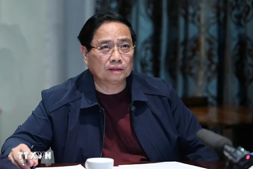 Prime Minister Pham Minh Chinh holds emergency online meeting on flood recovery