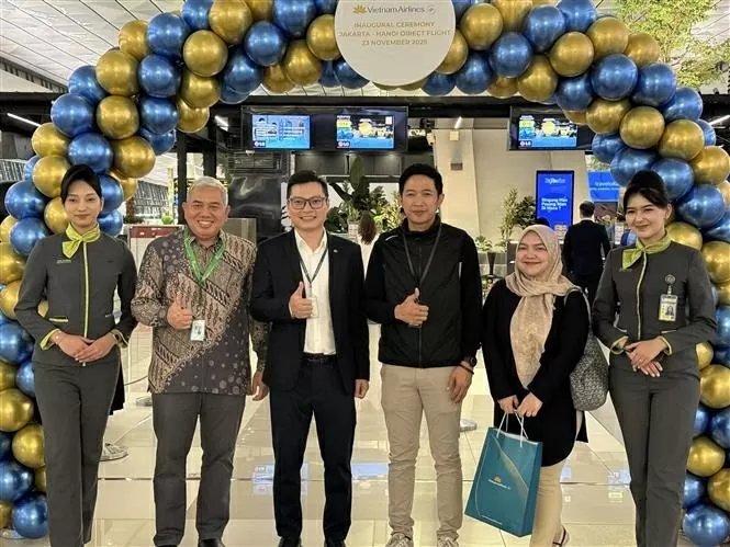 Vietnam Airlines launches first Jakarta-Hanoi direct flight Vietnam Airlines launches first Jakarta-Hanoi direct flight