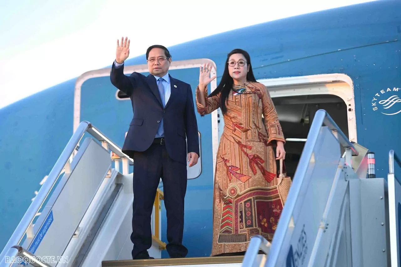 Prime Minister Pham Minh Chinh and spouse conclude trip to South Africa Prime Minister Pham Minh Chinh and spouse conclude trip to South Africa
