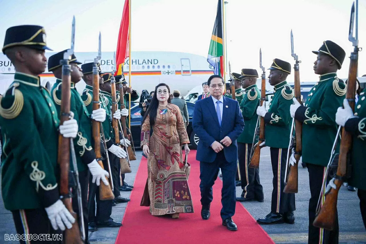 Prime Minister Pham Minh Chinh and spouse conclude trip to South Africa Prime Minister Pham Minh Chinh and spouse conclude trip to South Africa