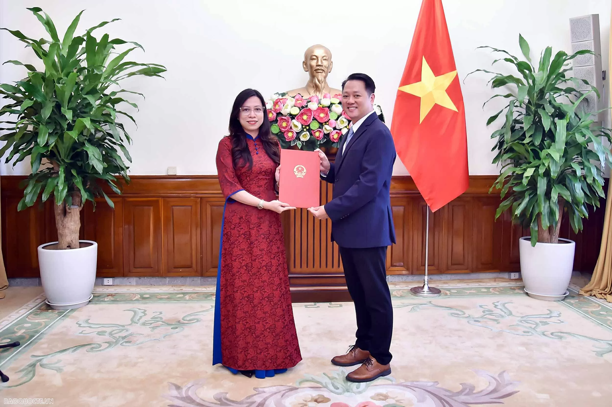 Ministry of Foreign Affairs presents leadership appointment decisions