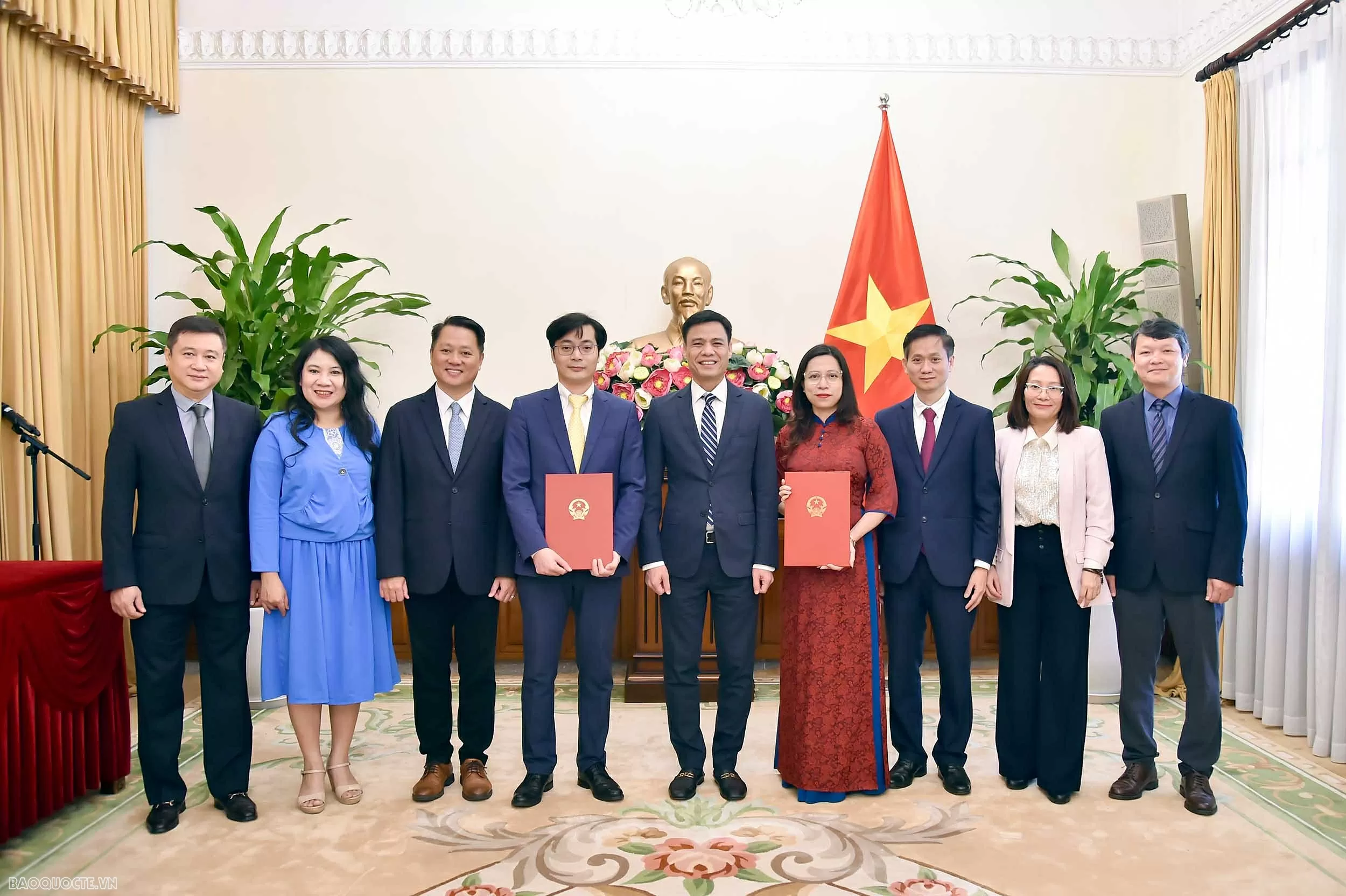 Ministry of Foreign Affairs presents leadership appointment decisions