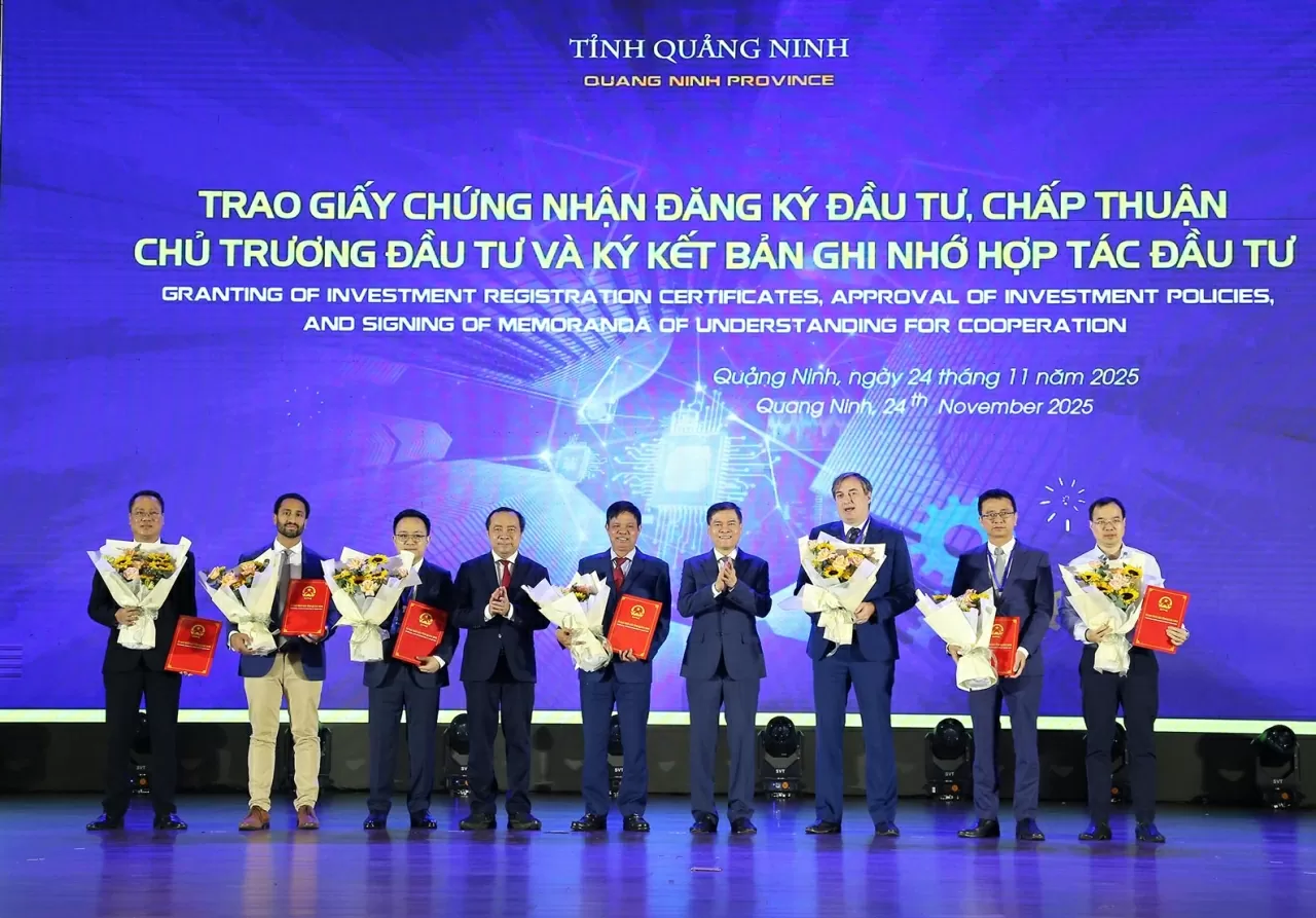 Quang Ninh joins the wave of innovation, providing efective and substantive long-term support to foreign investors Quang Ninh joins the wave of innovation, providing efective and substantive long-term support to foreign investors