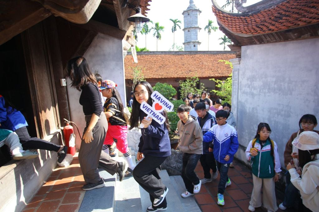 Language Training: Opening the door to integration