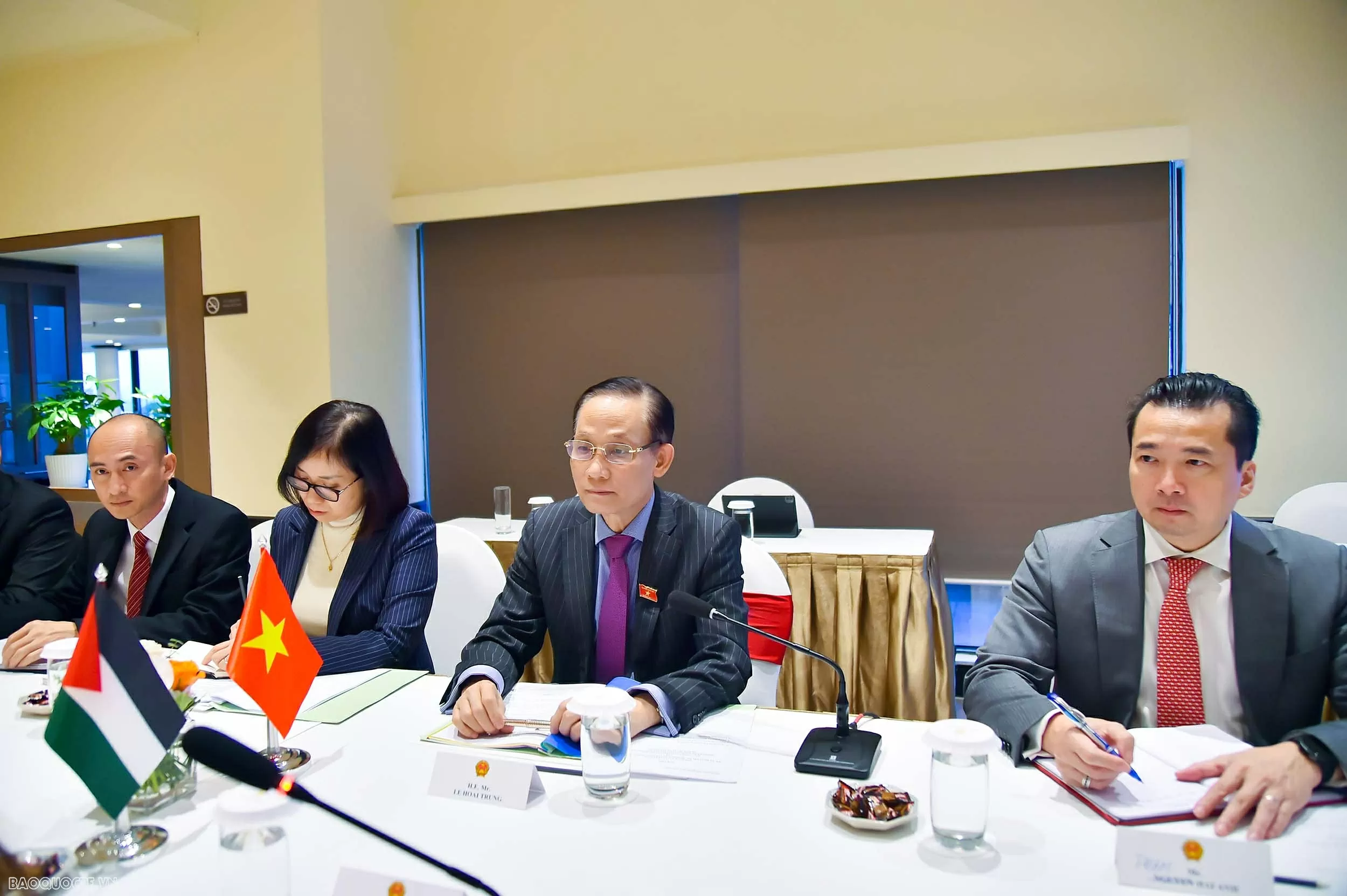 Vietnam-Palestine Foreign Ministers hold talks: Strengthening solidarity, promoting bilateral cooperation