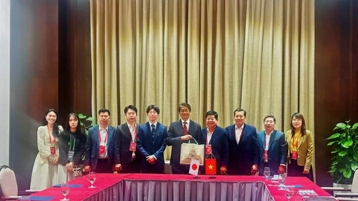 Secretary of Tay Ninh provincial Party Committee pays a courtesy call on the Japanese Ambassador in Vietnam