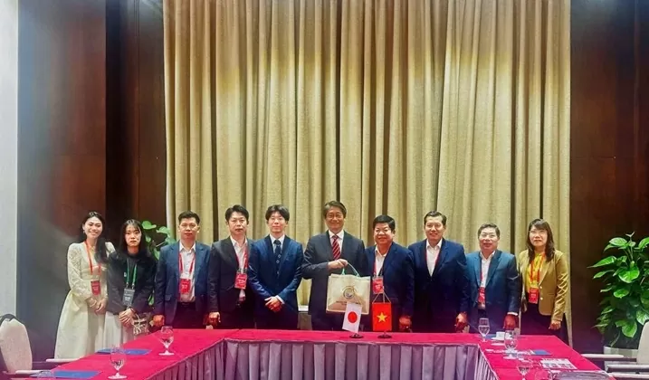 Secretary of Tay Ninh provincial Party Committee pays a courtesy call on the Japanese Ambassador in Vietnam