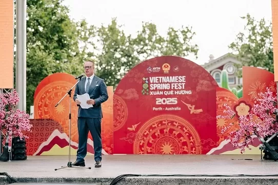 Vietnamese Tet in Western Australia and hearts turned towards Central Vietnam