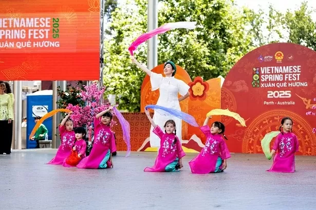 Vietnamese Tet in Western Australia and hearts turned towards Central Vietnam