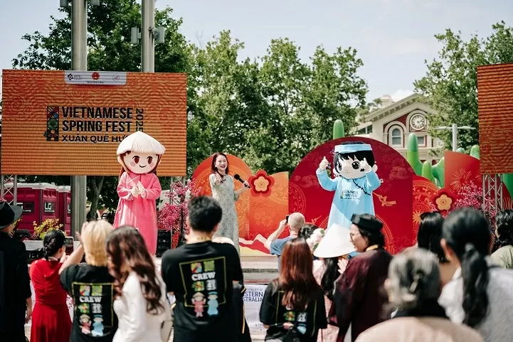 Vietnamese Tet in Western Australia and hearts turned towards Central Vietnam