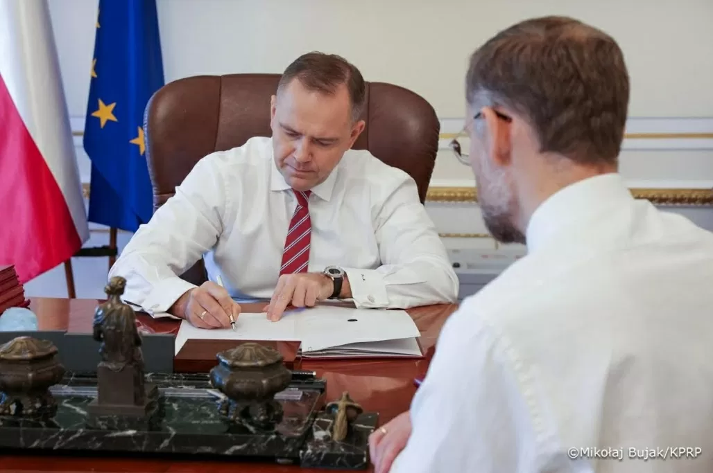 Polish President signs approval of EU-Vietnam Investment Protection Agreement after receiving 100% support