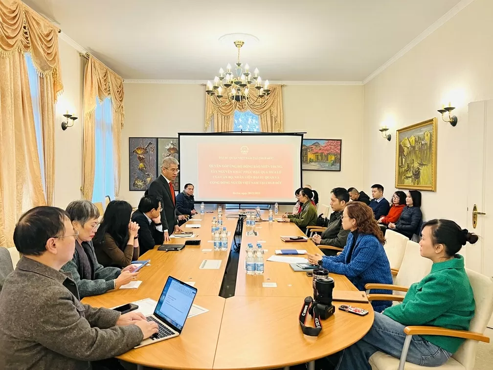 Vietnamese Embassy in Germany launches support for domestic natural disaster victims Vietnamese Embassy in Germany launches support for domestic natural disaster victims