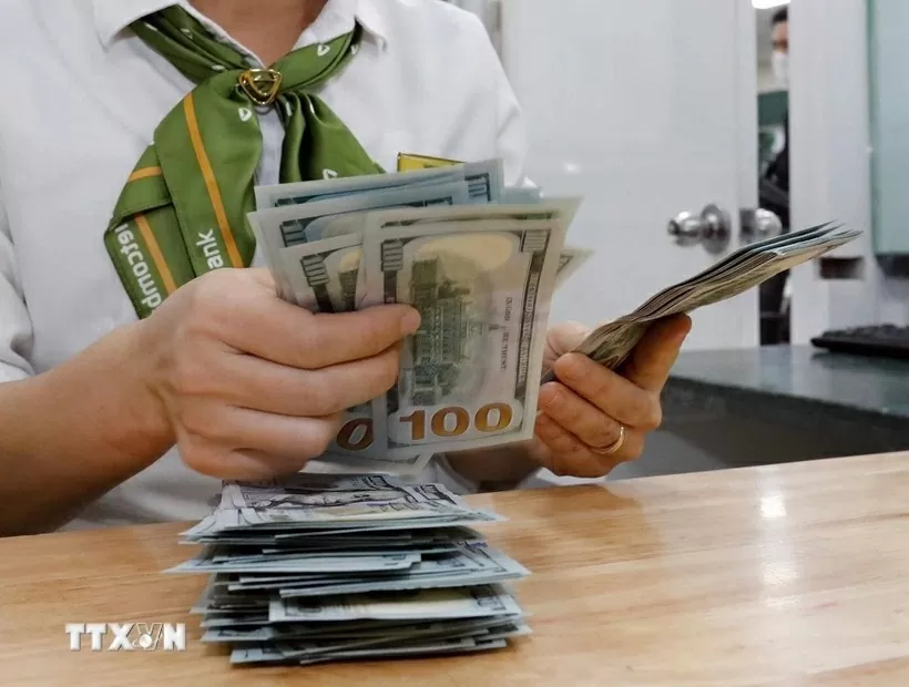 Reference exchange rate down slightly at week’s beginning Reference exchange rate down slightly at week’s beginning