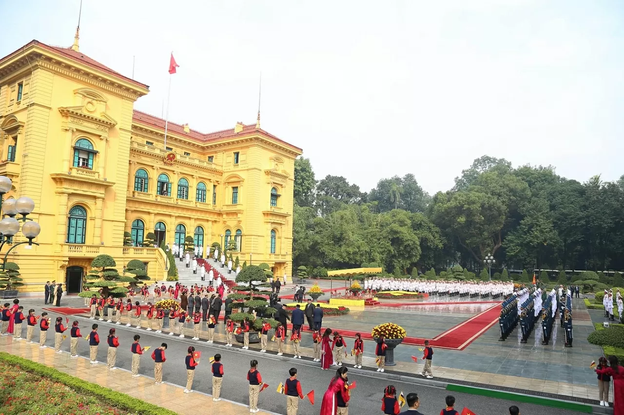 Welcome ceremony held for Brunei Darussalam's Sultan Haji Hassanal Bolkiah