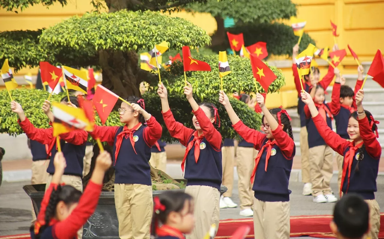 Welcome ceremony held for Brunei Darussalam's Sultan Haji Hassanal Bolkiah