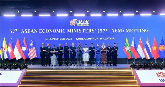 Hội nghị Bộ trưởng Kinh tế ASEAN Hội nghị Bộ trưởng Kinh tế ASEAN