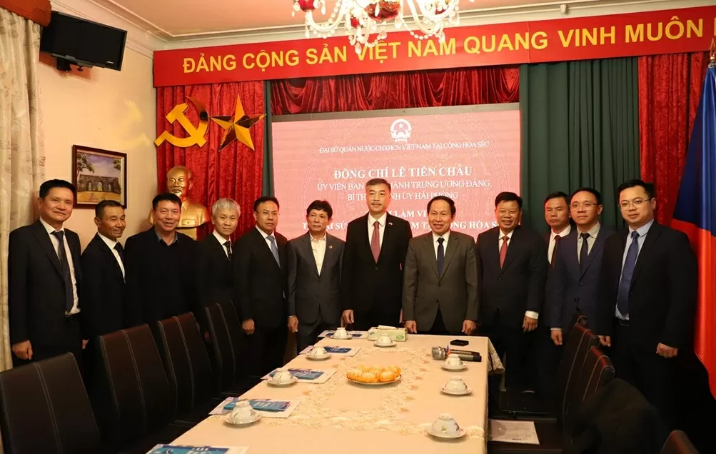 Hai Phong seeks cooperation opportunities, promotes bilateral investment with Czech Republic