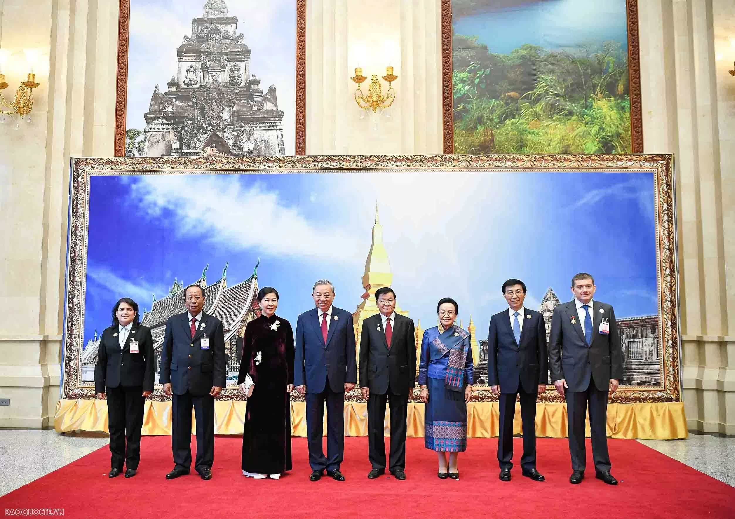 General Secretary To Lam and spouse attend 50th anniversary of Laos National Day