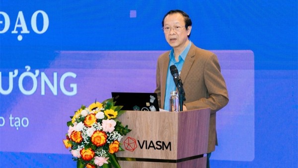 From Resolution 71 to Khanmigo: Teachers at the heart of digital transformation in education