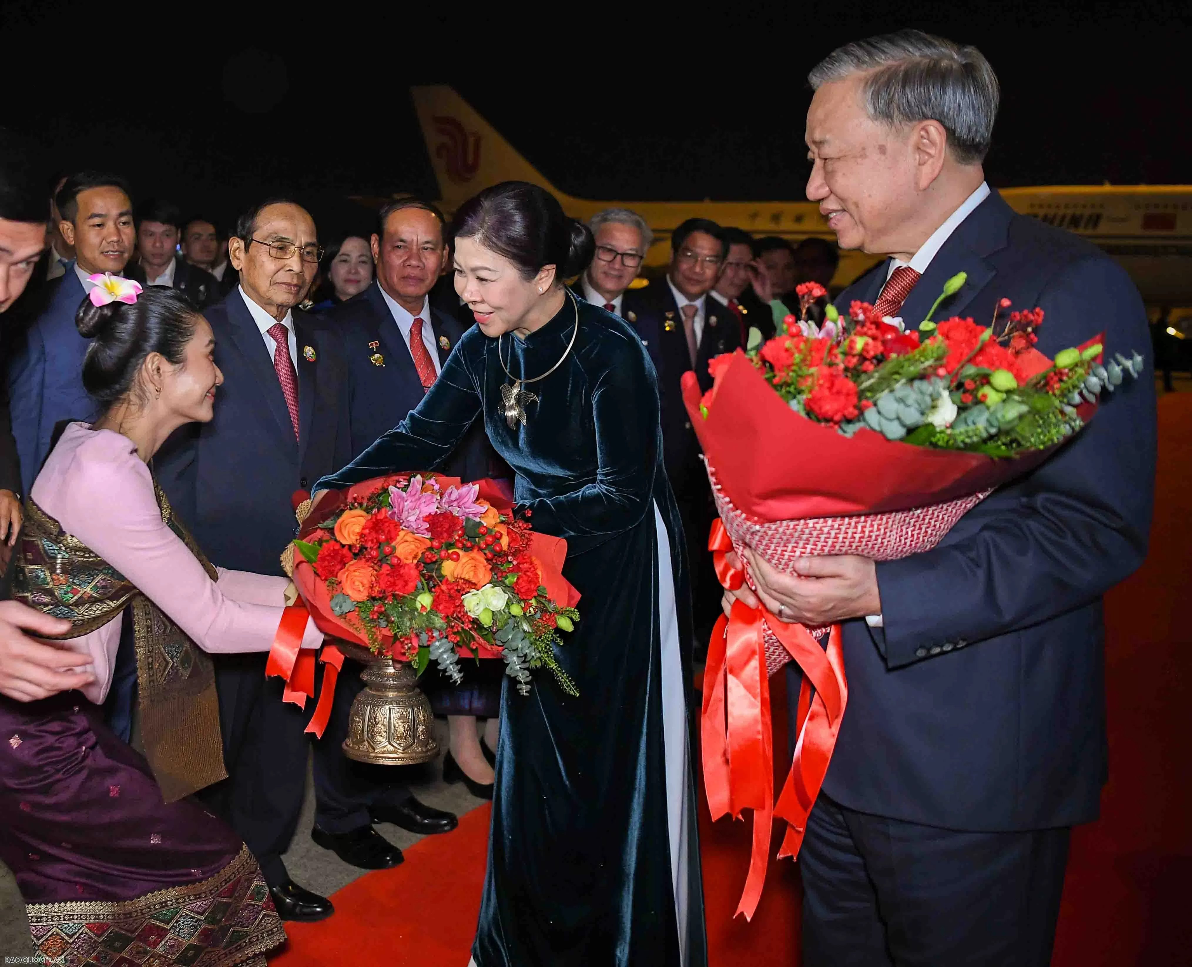 General Secretary To Lam and spouse depart Vientiane, concluding state visit to Laos