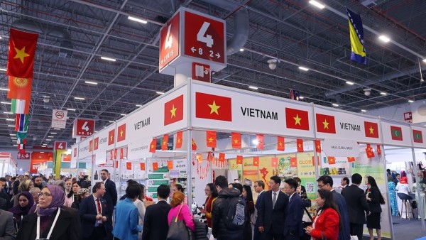 Vietnam attends the 11th World Halal Summit and Halal Expo 2025 in Istanbul, Turkey