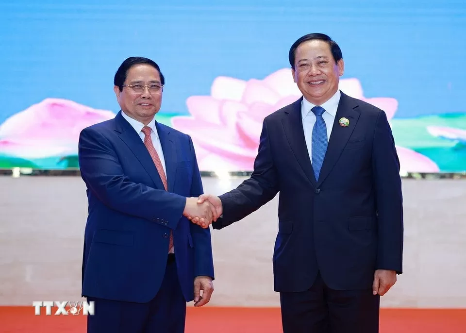 Vietnam, Laos Prime Ministers co-chair the 48th meeting of the Vietnam-Laos Intergovernmental Committee in Vientiane