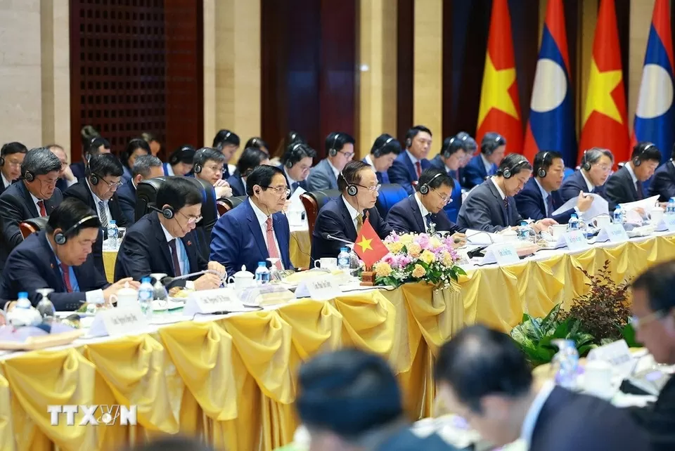 Vietnam, Laos Prime Ministers co-chair the 48th meeting of the Vietnam-Laos Intergovernmental Committee in Vientiane