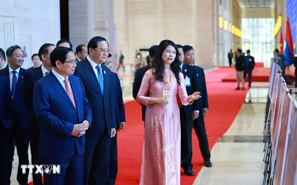 Vietnam, Laos Prime Ministers co-chair the 48th meeting of the Vietnam-Laos Intergovernmental Committee in Vientiane