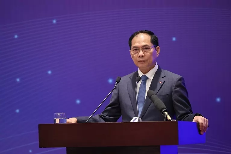 Deputy PM Bui Thanh Son: Cooperation with foreign NGOs is an indispensable part of the national development strategy Deputy PM Bui Thanh Son: Cooperation with foreign NGOs is an indispensable part of the national development strategy