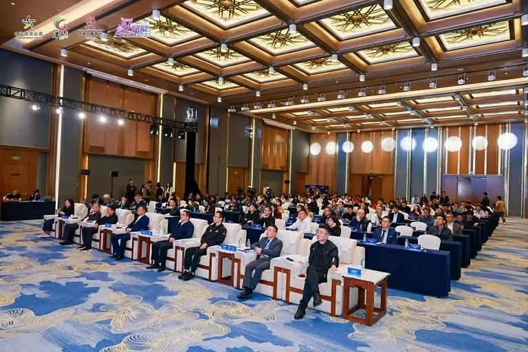 Vietnam and China promote exchange, research, and application of AI technology in life