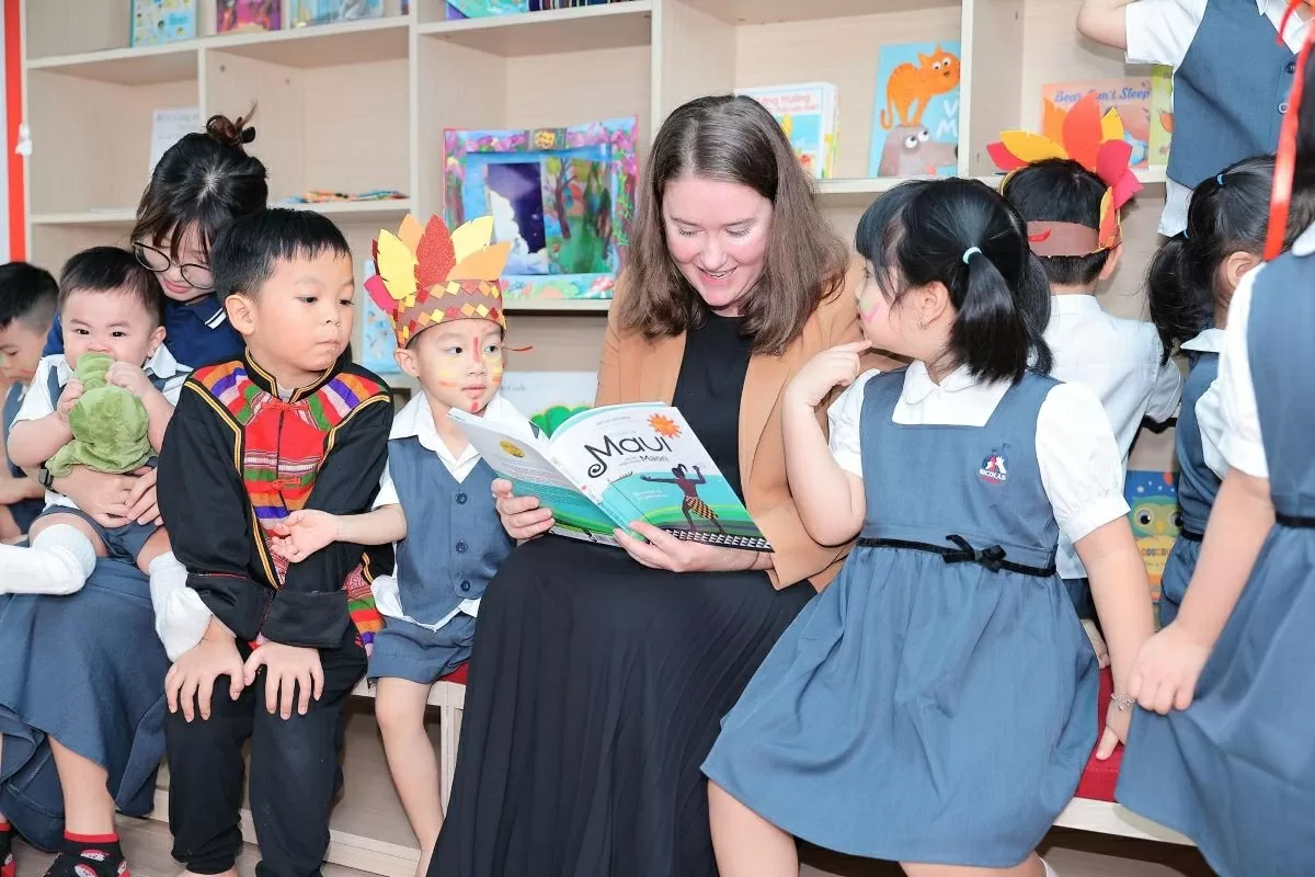 Sách thiếu nhi: Nhịp cầu thúc đẩy giao lưu văn hoá - giáo dục Việt Nam và New Zealand Sách thiếu nhi: Nhịp cầu thúc đẩy giao lưu văn hoá - giáo dục Việt Nam và New Zealand