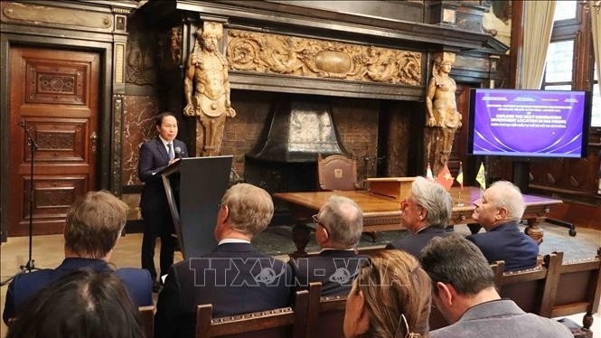 Hai Phong seeks to promote port connectivity with Belgian city